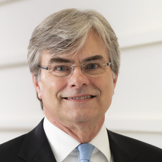 Logan FL Dennis 2019 Banner DSC 6224